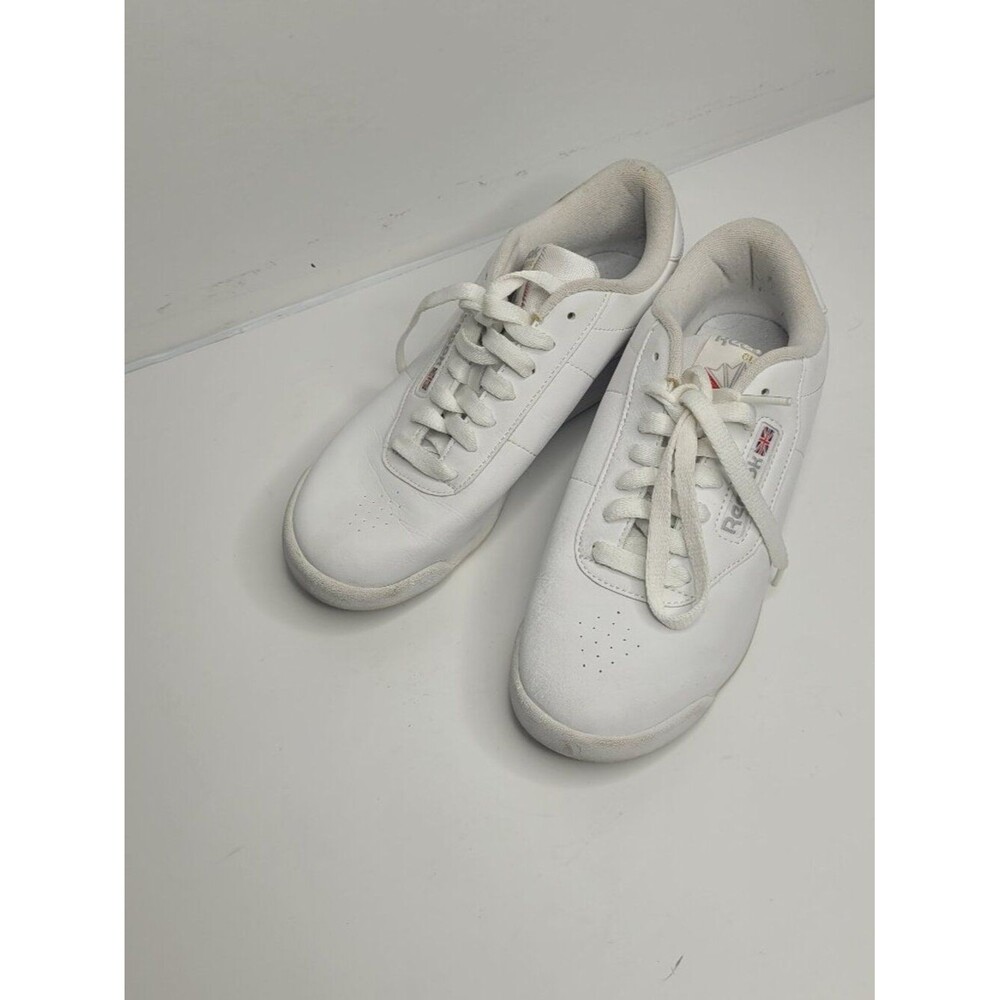 Reebok Women's Princess Walking Shoes white lace up comfortable size 7